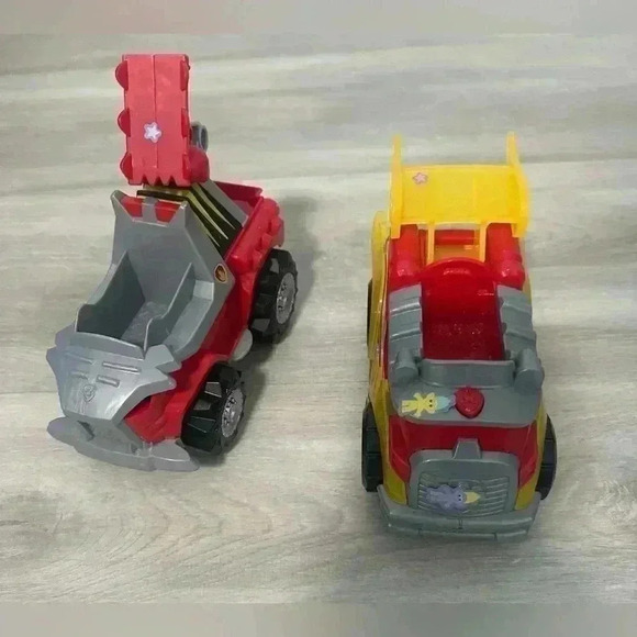 PAW Patrol Dino Rescue Marshall's, Paw Patrol Mighty Pups Super Marshall Light U - Picture 1 of 9